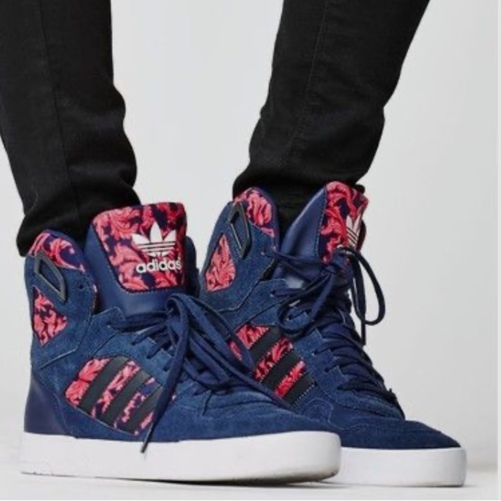 Womens Adidas Original Zestra Size 8.5